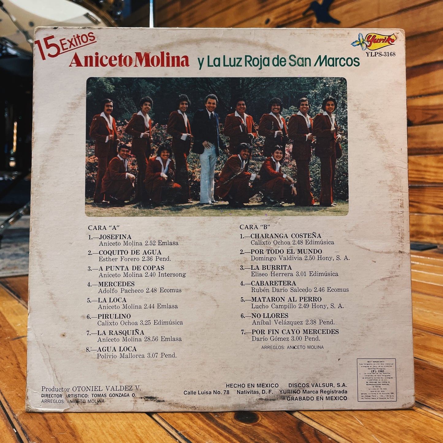 Aniceto Molina Con Luz Roja de San Marcos – 15 Exitos