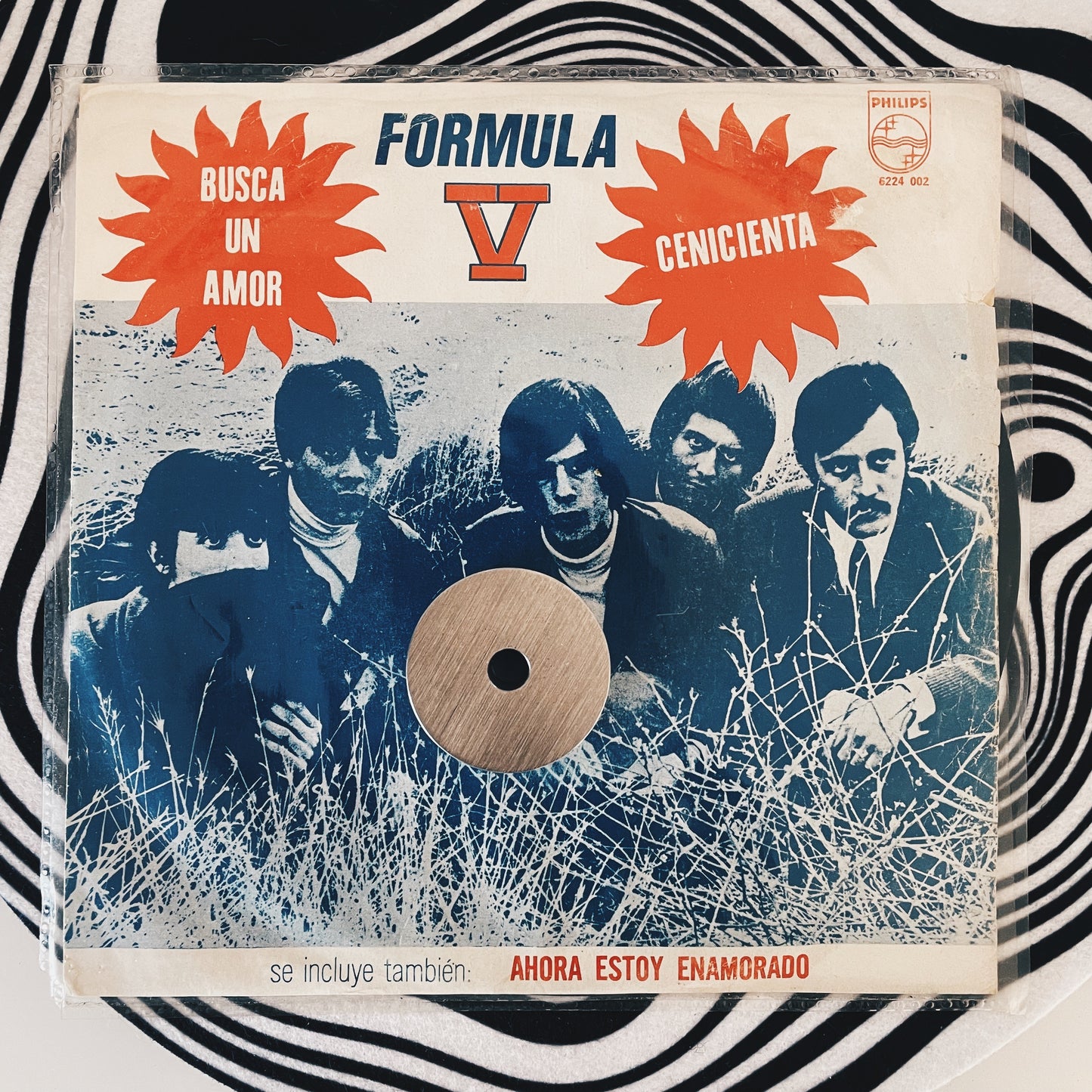 7¨| Formula V – Busca Un Amor / Cenicienta / Ahora Estoy Enamorado (rock)