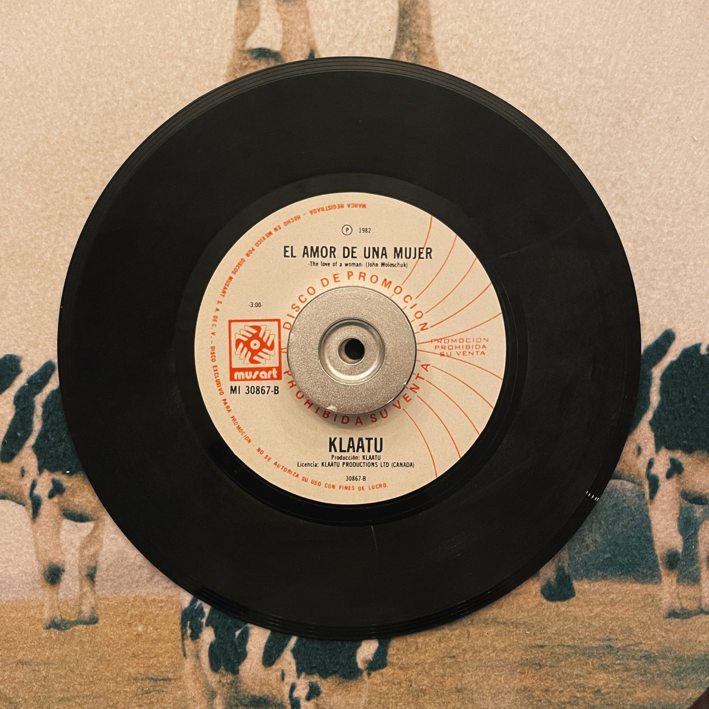 7¨| Klaatu - A un millon de millas