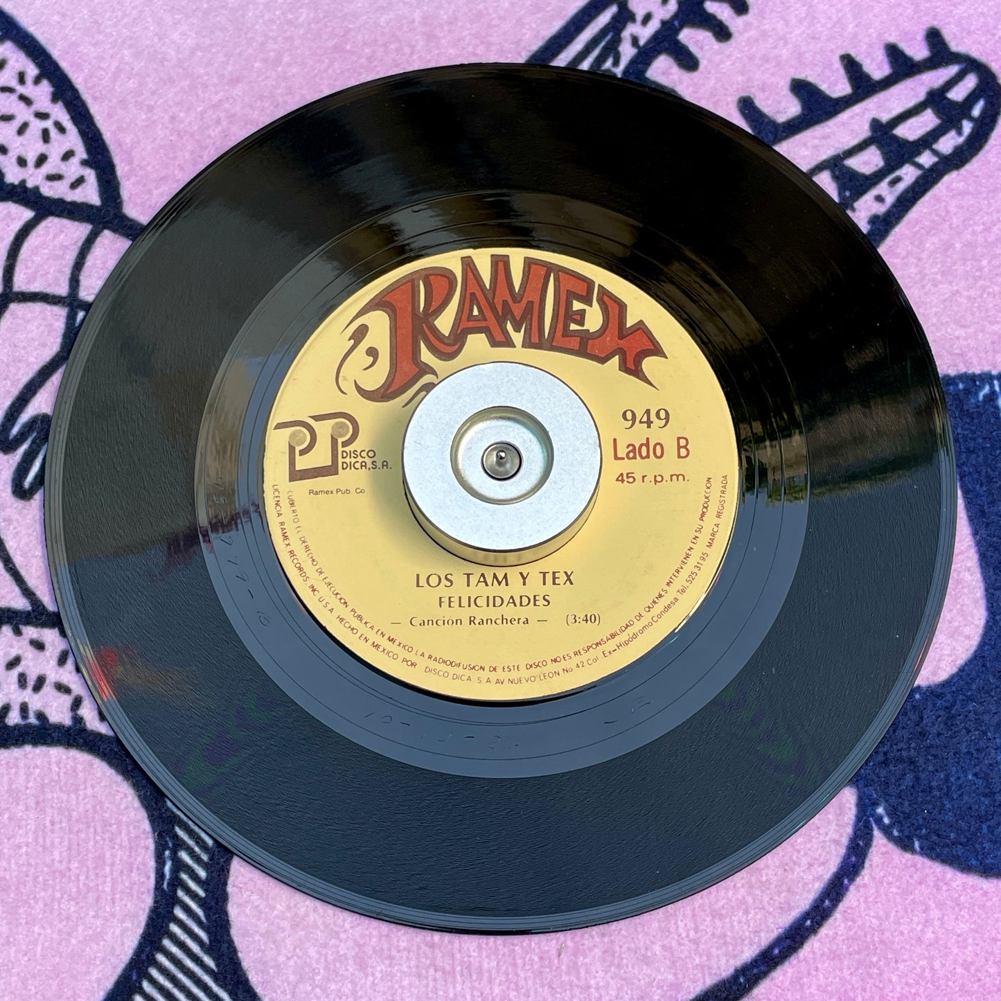 7¨| Los Tam Y Tex – La Suavecita / Felicidades