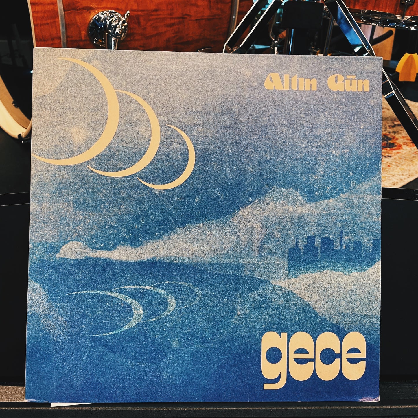 Altın Gün – Gece