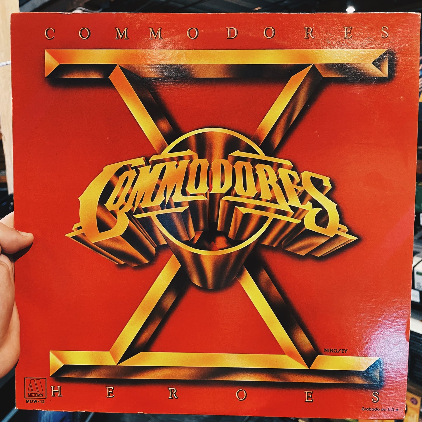 Commodores – Heroes