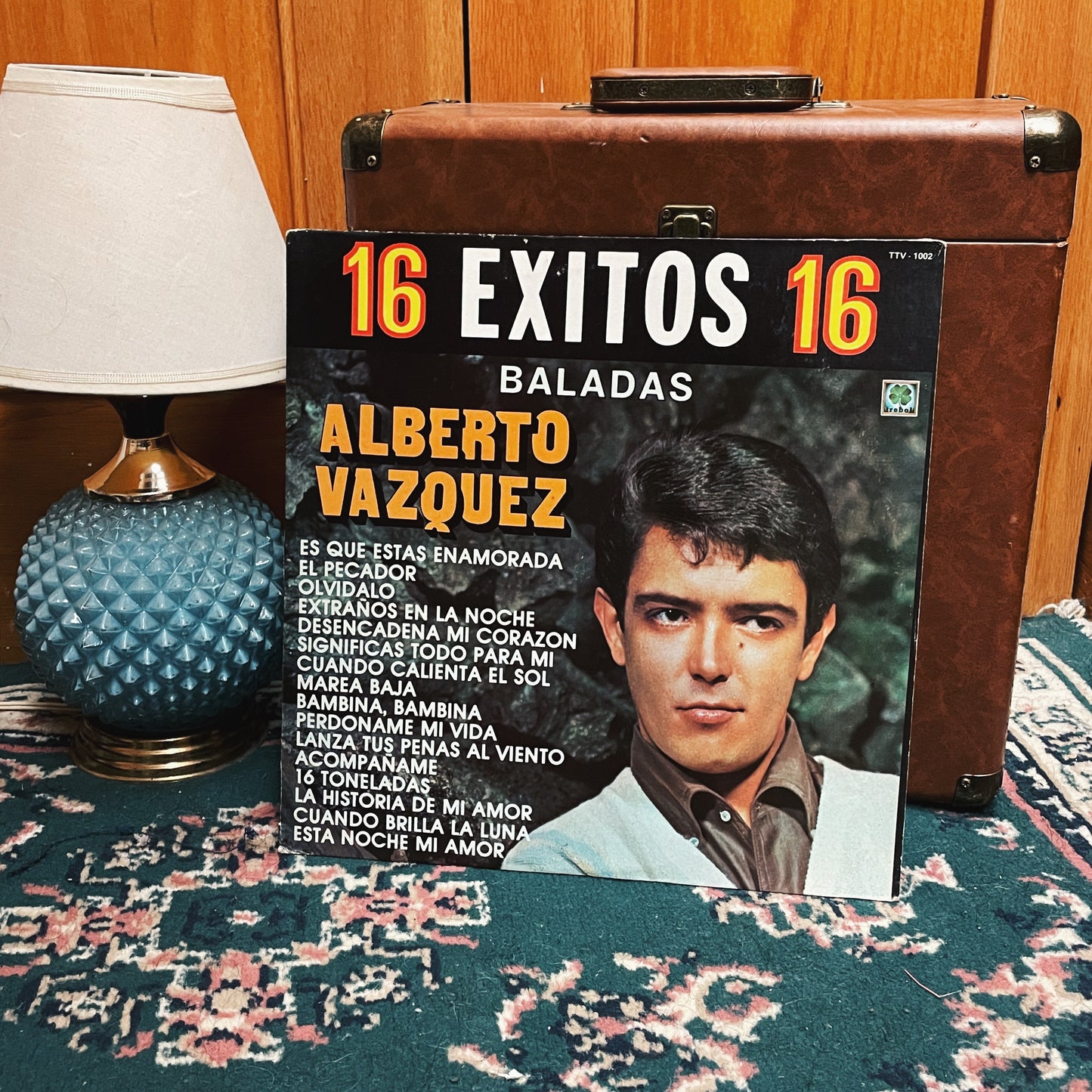 Alberto Vazquez – 16 Exitos 16 Baladas