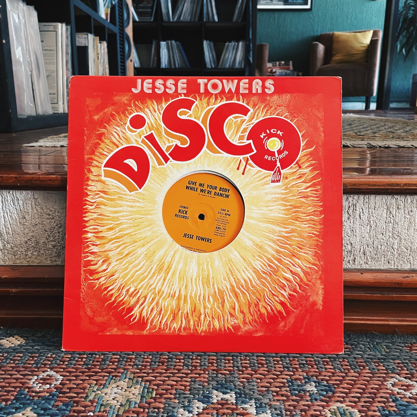 Jesse Towers – Give Me Your Body While We're Dancin'