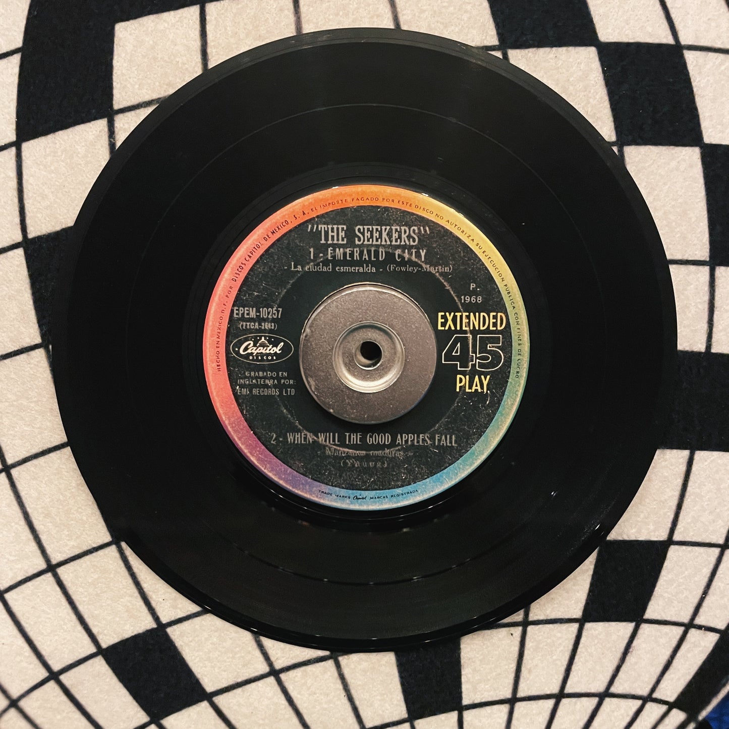 7¨| The Seekers – When Will The Good Apples Fall