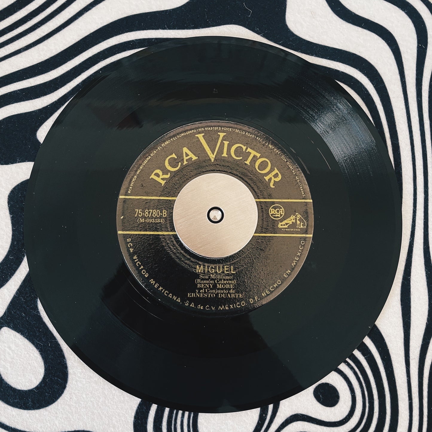 7¨ | Beny More – Magdalena / Miguel