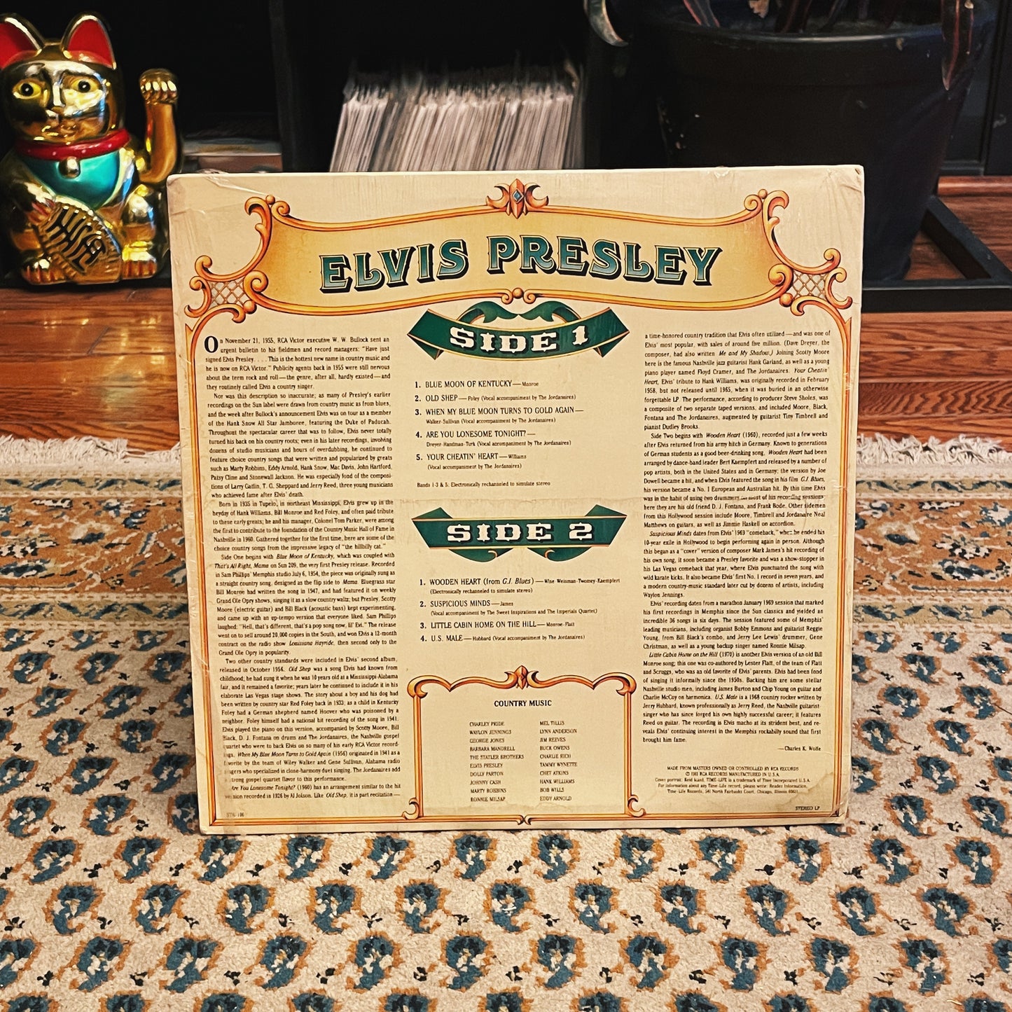 Elvis Presley – Country Music
