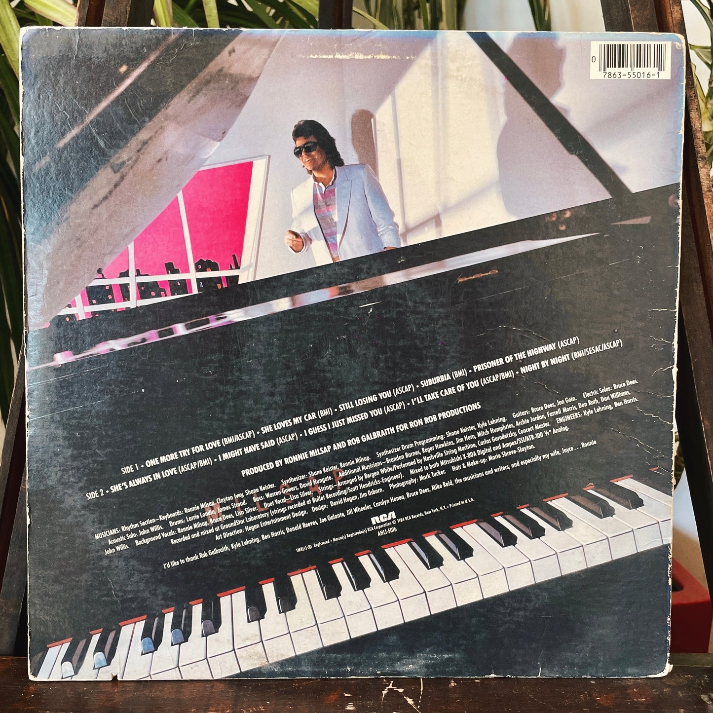 Ronnie Milsap – One More Try For Love