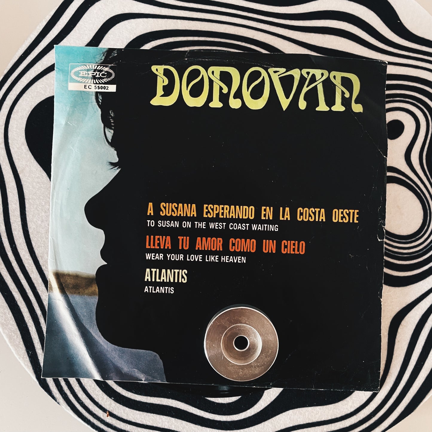 7¨| Donovan - To Susan On The West Coast Waiting / Wear your love like heaven