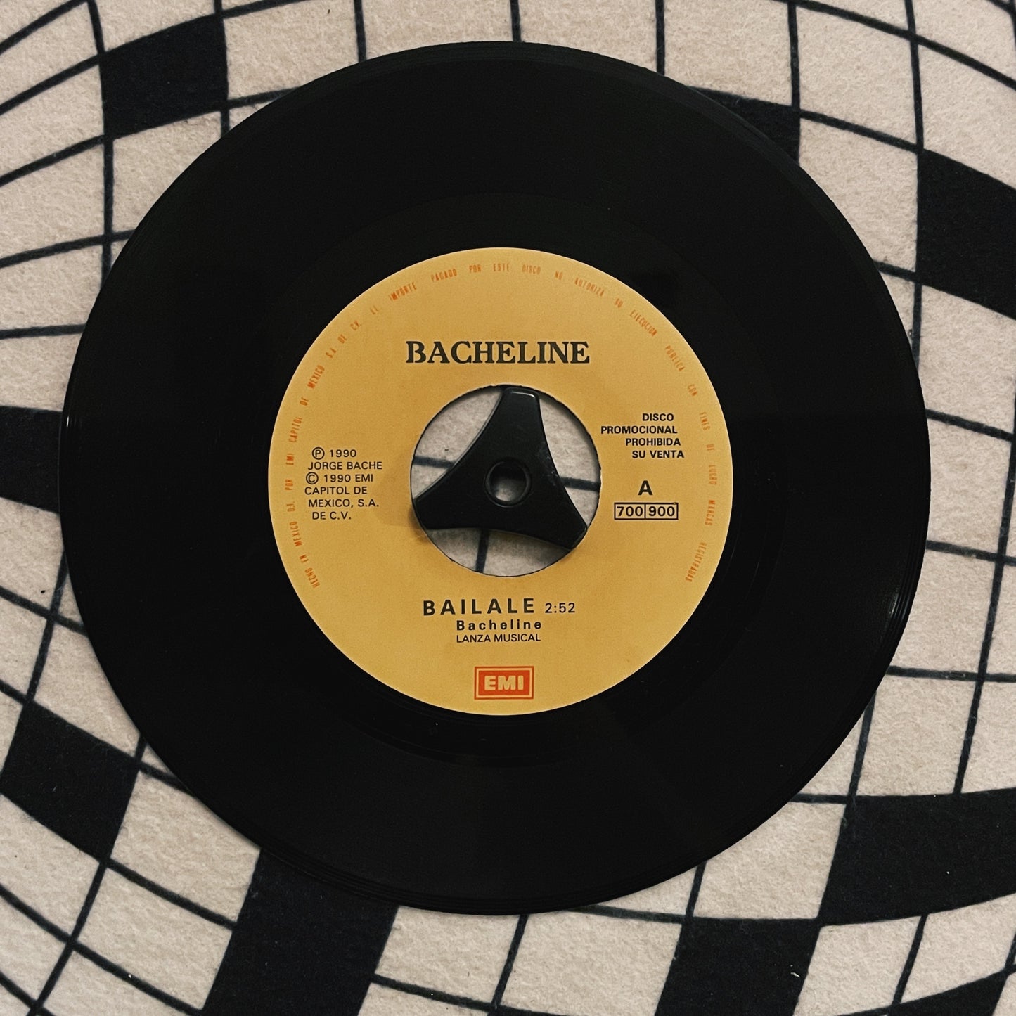 7¨| Bacheline – Báilale (promocional)