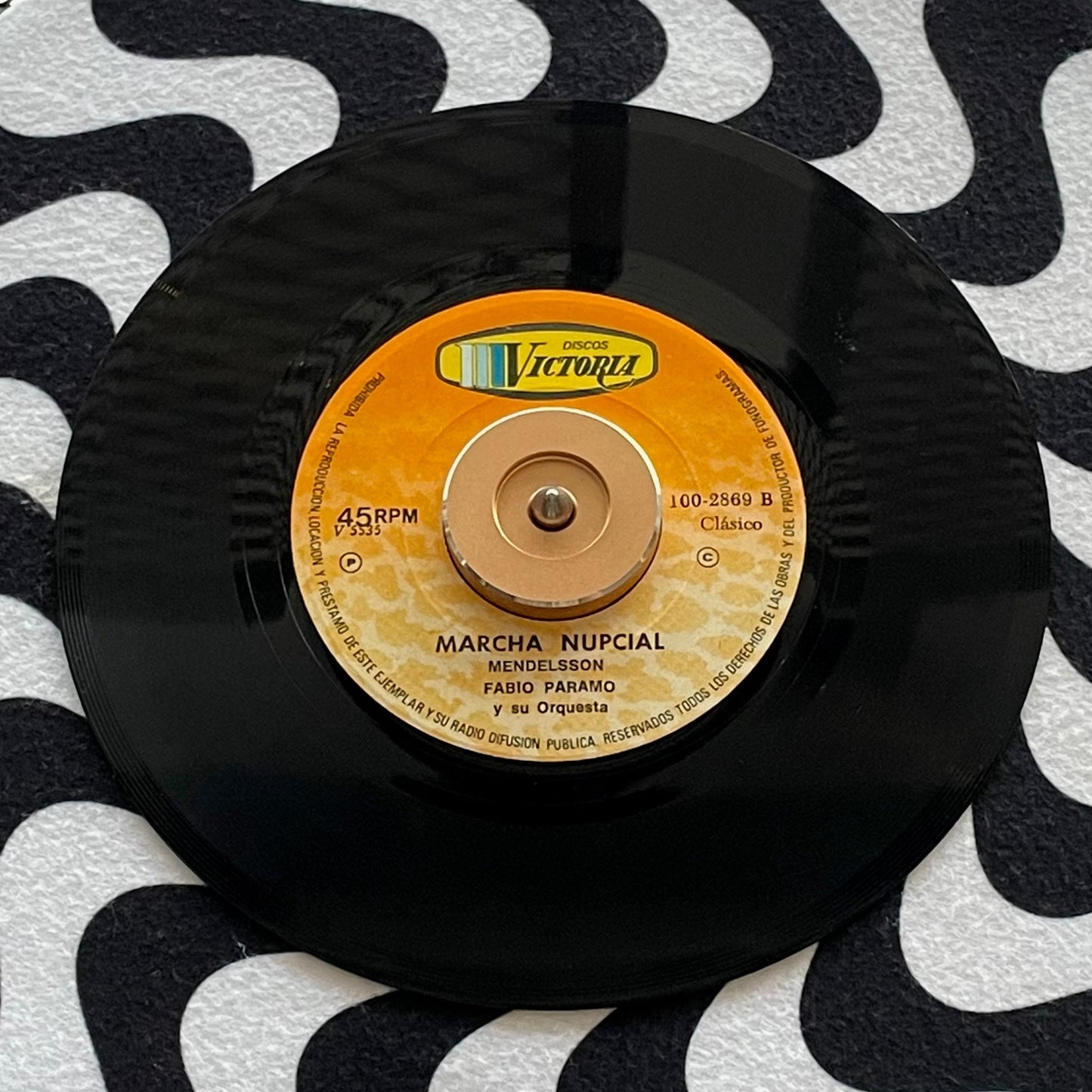 7¨| Fabio Paramo y su Orquesta – Danubio azul / Marcha Nupcial