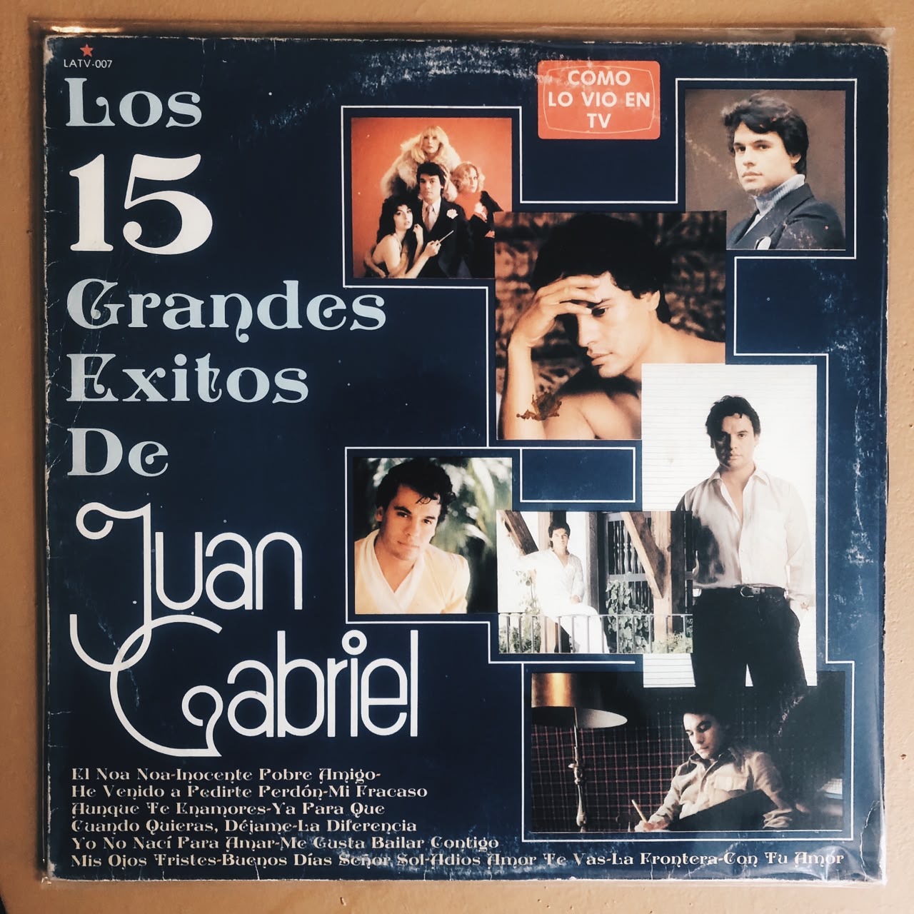 Juan Gabriel – Los 15 Grandes Exitos