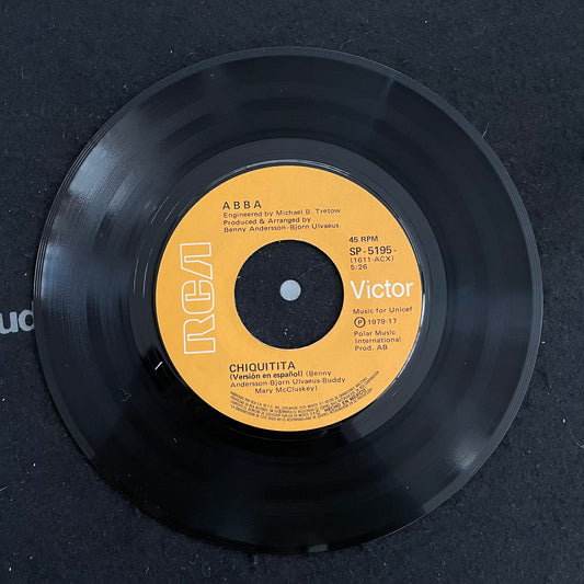 7¨| ABBA ‎– Chiquitita (Version en Español) / Lovelight