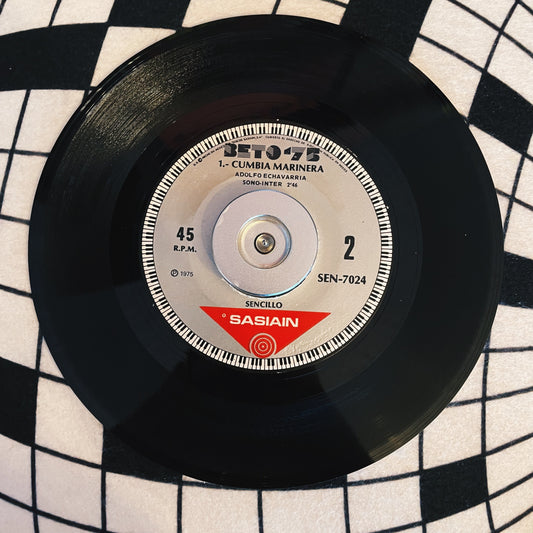 7¨| Beto 75 - Cumbia marinera / Carmenza
