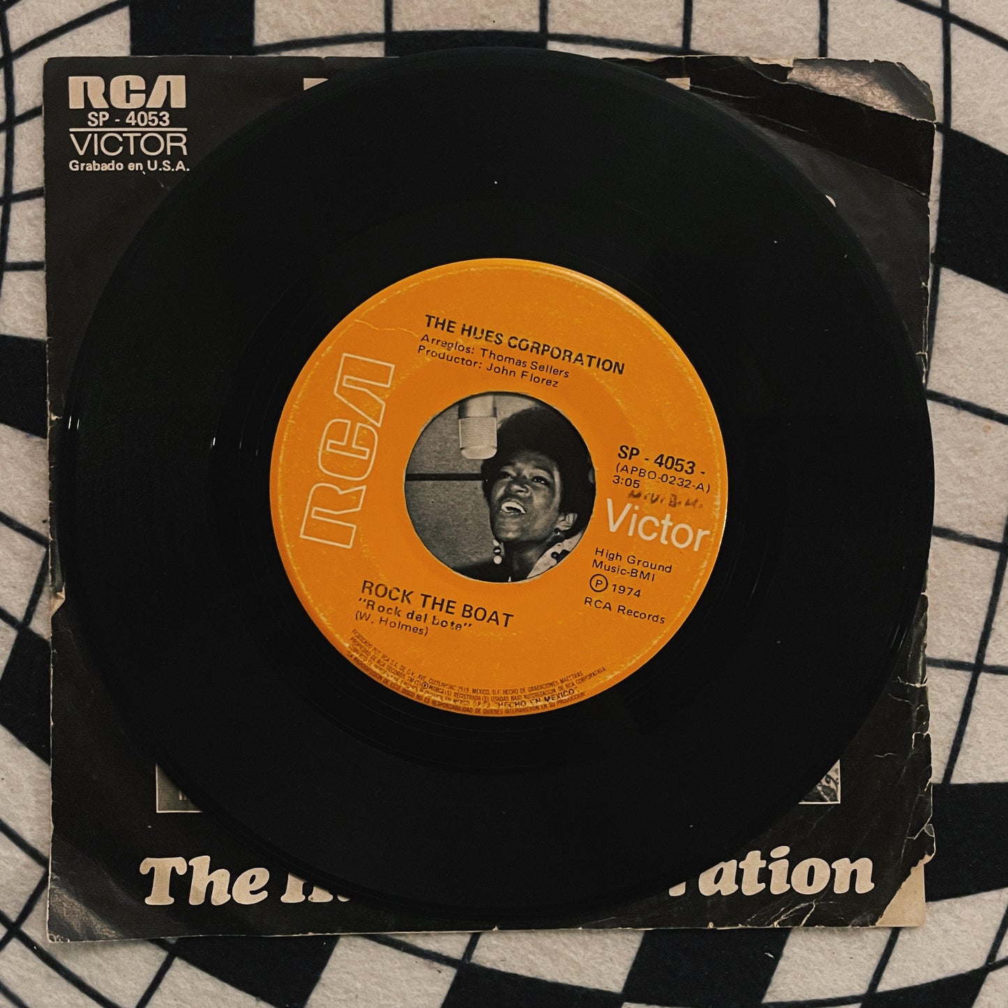 7¨| The Hues Corporation – Rock The Boat