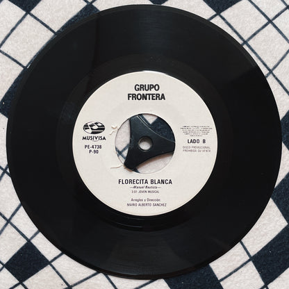 7¨| Grupo Frontera - Florecita blanca (promocional)
