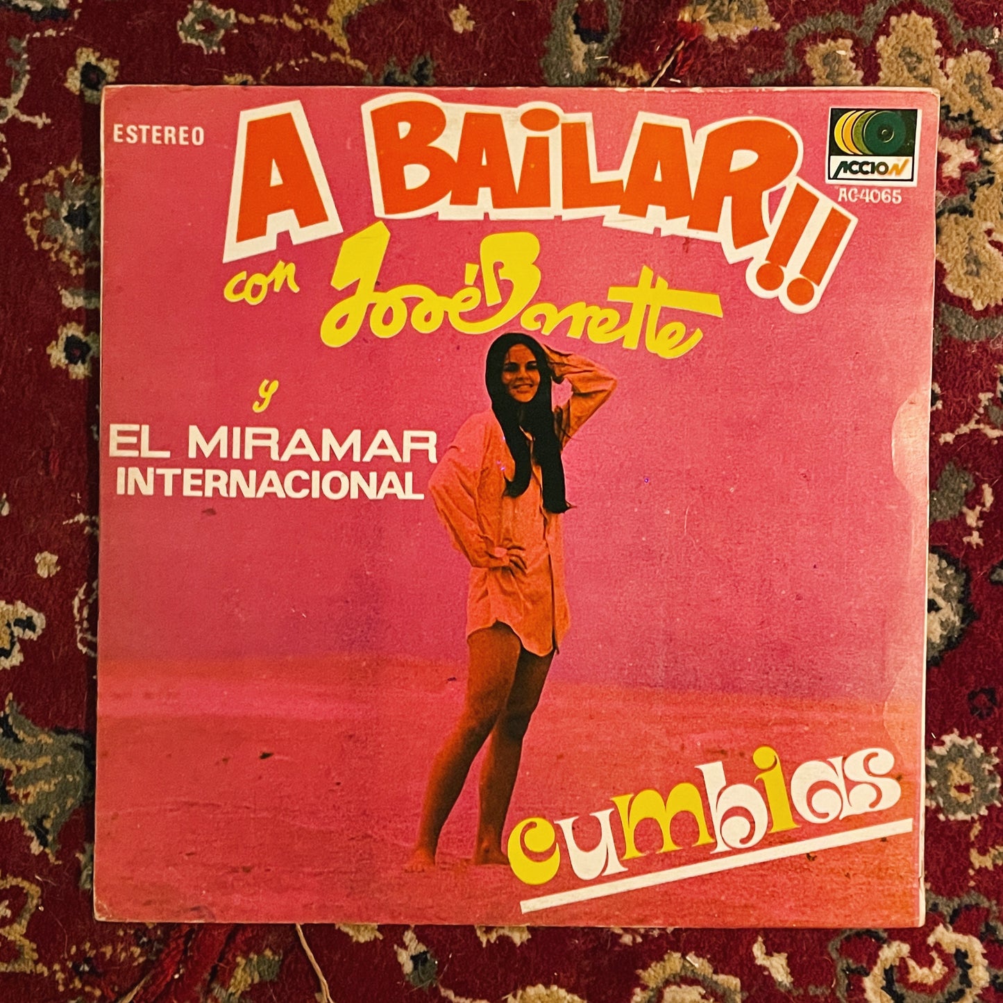 José Barette Y El Miramar Internacional – A Bailar!!