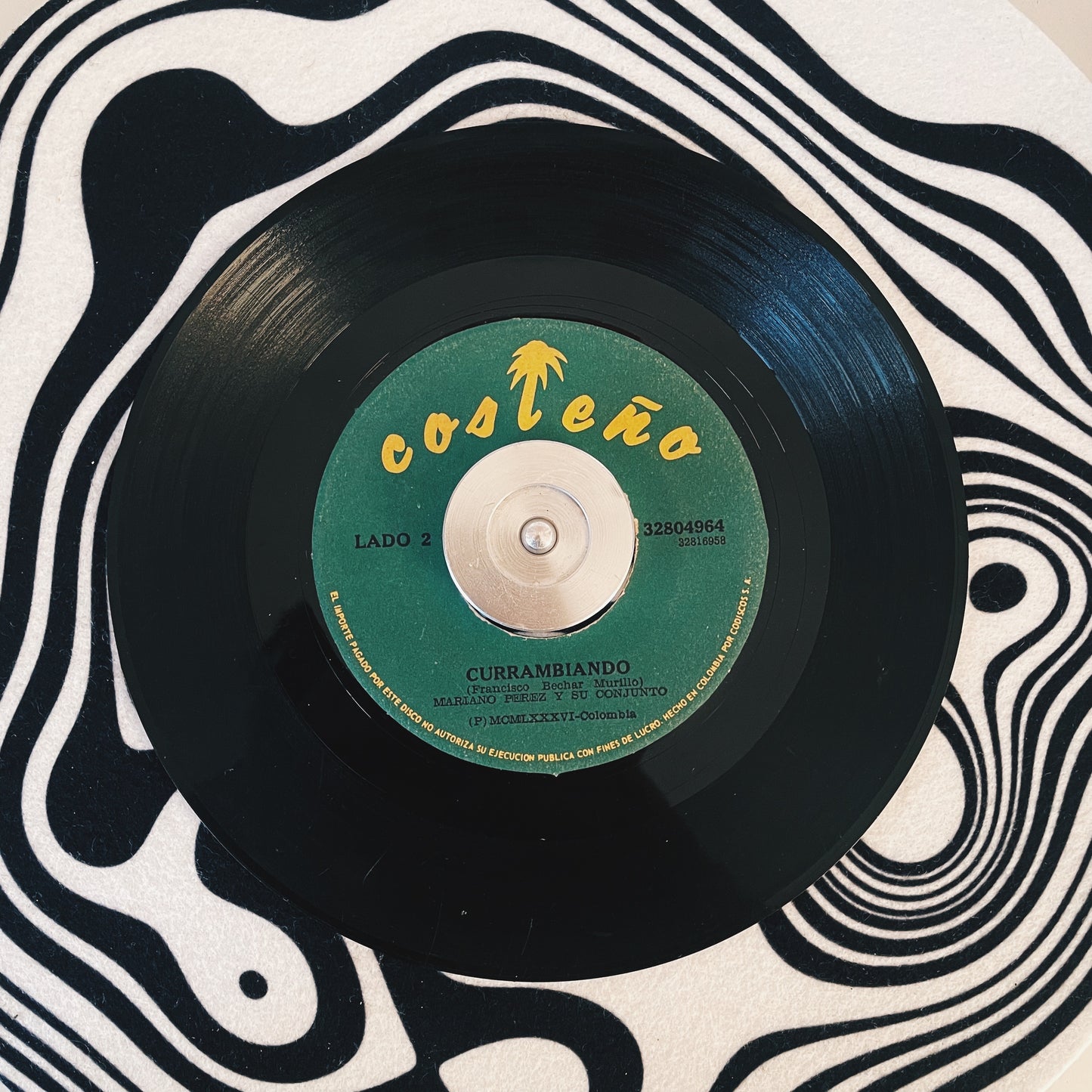 7¨ | Mariano Perez y su Conjunto - Currambiando / El niño y la boda