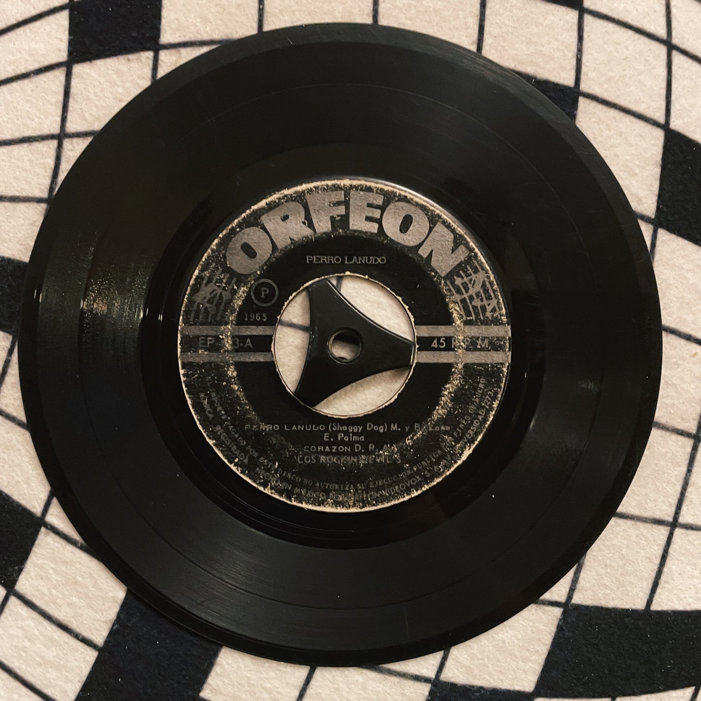 7¨| Los Rockin Devil's ‎– Perro Lanudo