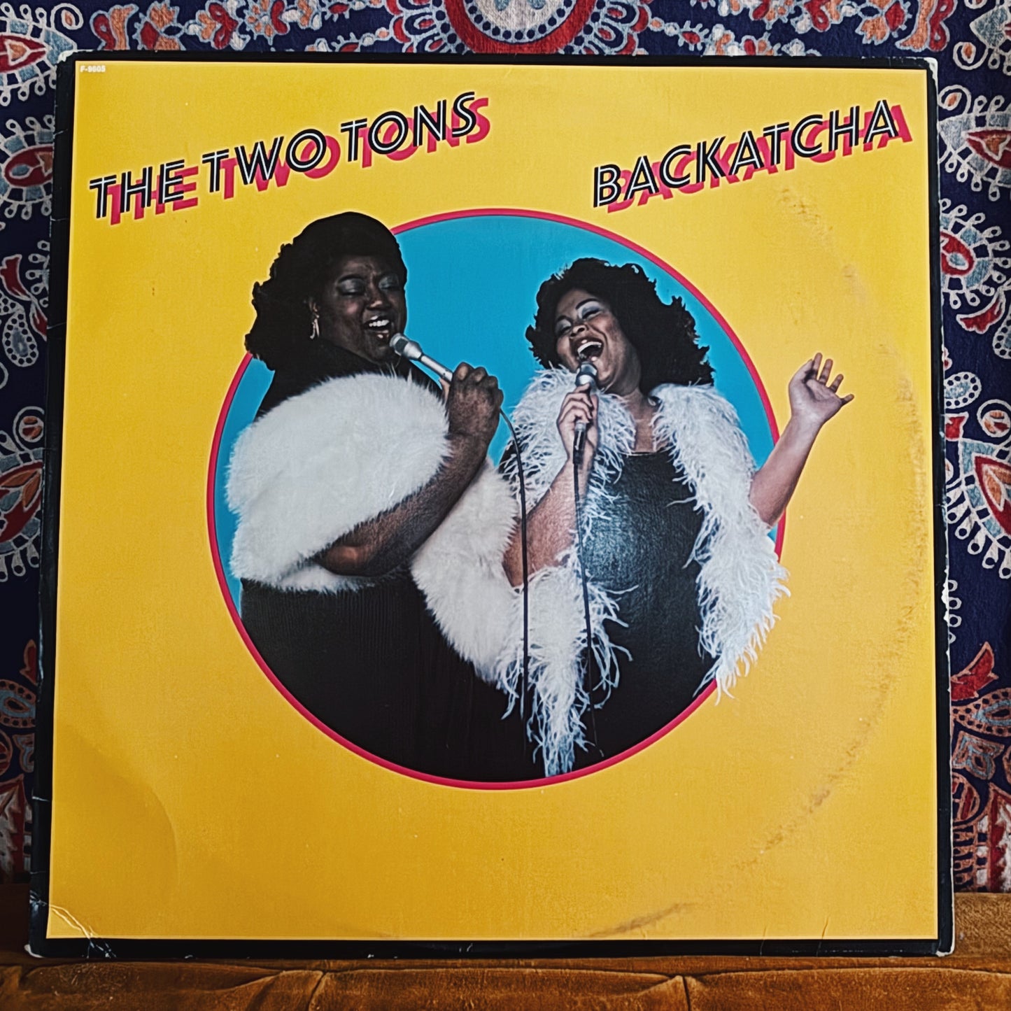 The Two Tons – Backatcha
