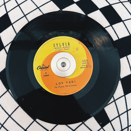 7¨| Los Yaki ‎– Sylvia = Woman Woman