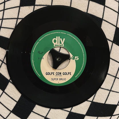 7¨| Super Brujo ‎– Golpe Con Golpe