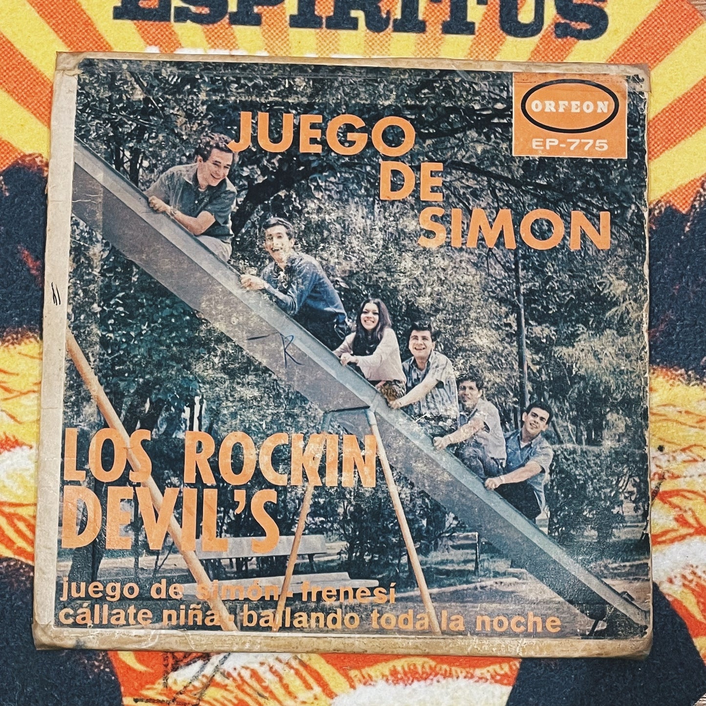 7¨ | Los Rockin Devil's ‎– Juego De Simón