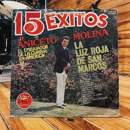 Aniceto Molina Con Luz Roja de San Marcos – 15 Exitos