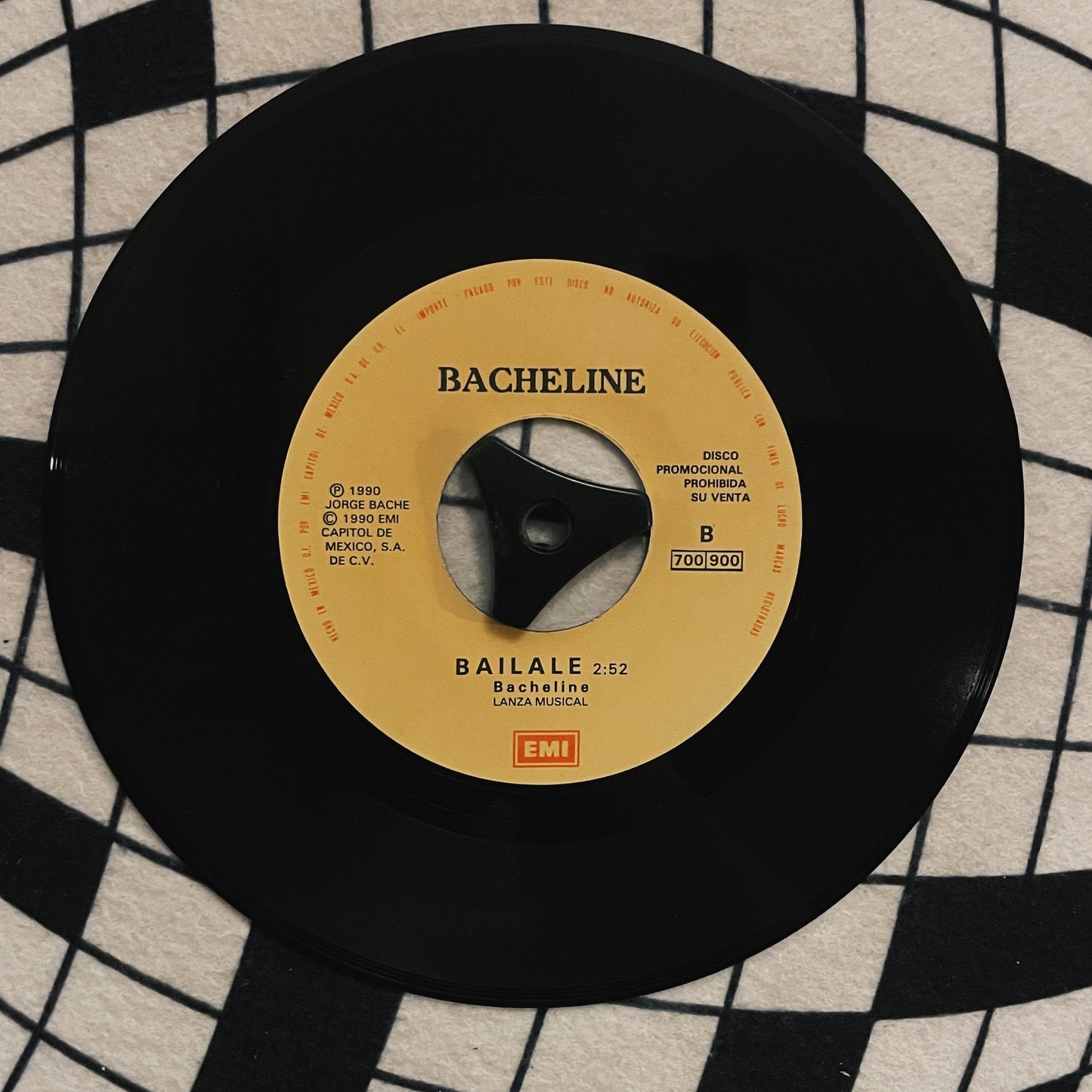 7¨| Bacheline ‎– Báilale (promocional)